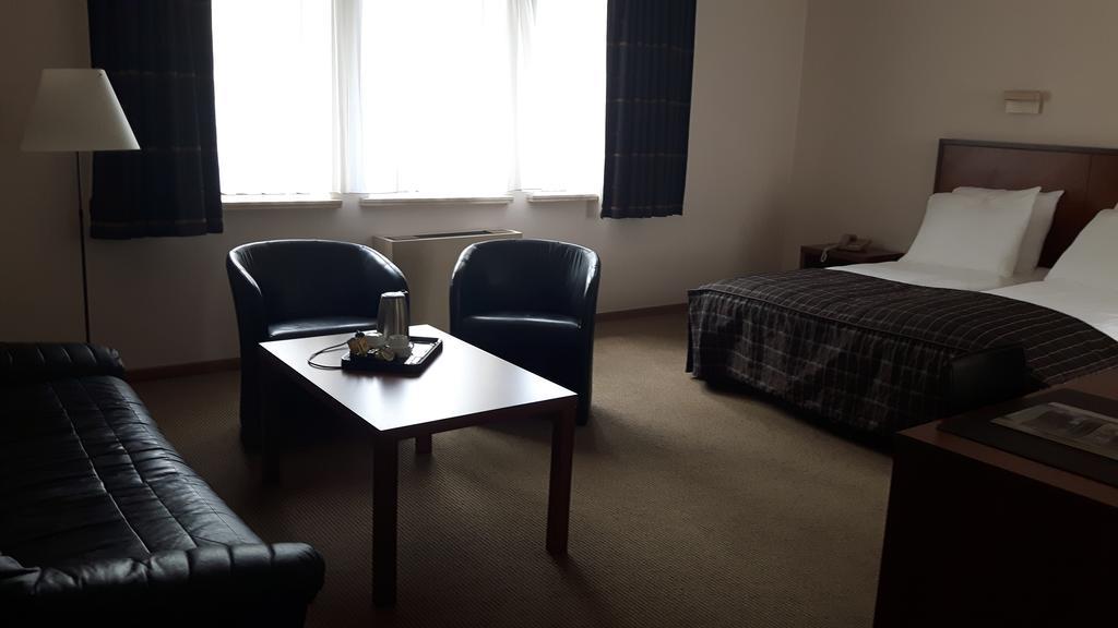 Hotel Prinse Антверпен Екстериор снимка