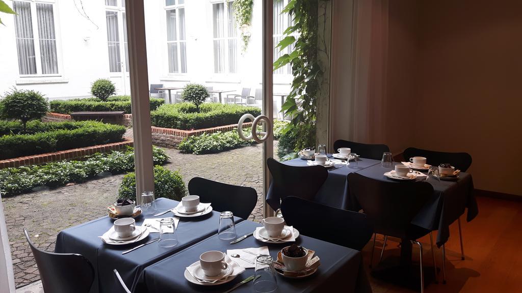 Hotel Prinse Антверпен Екстериор снимка